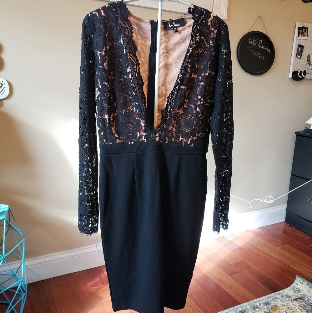 Lulus beautiful dress